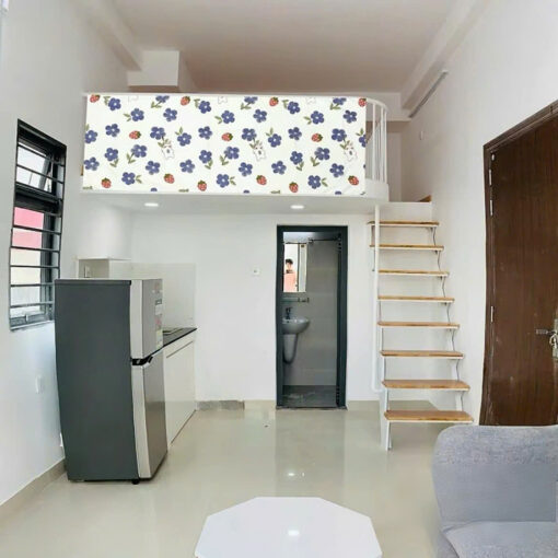 rèm che gác lửng