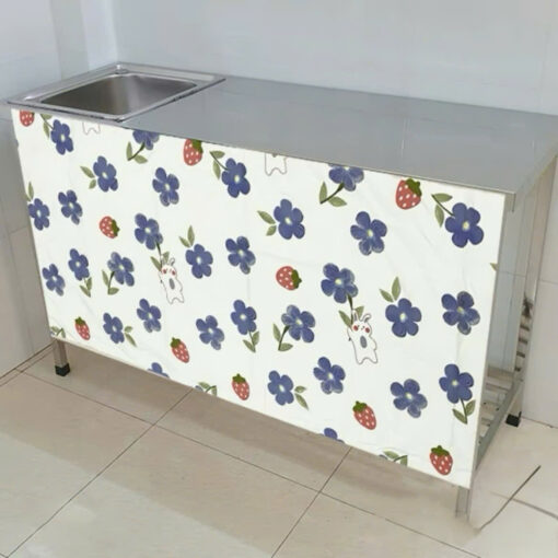 rèm dán bếp hoa dâu xanh